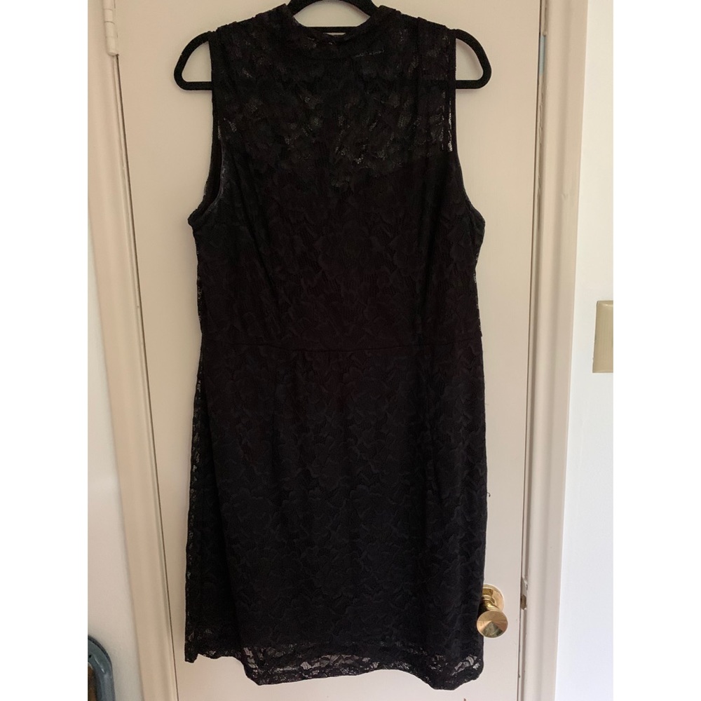 Lace black dress